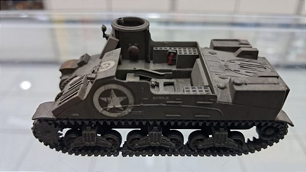 Kit Montado - Priest - 1/72