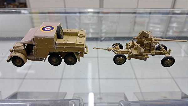 Kit Montado - Bofors + 40mm Gun - 1/72