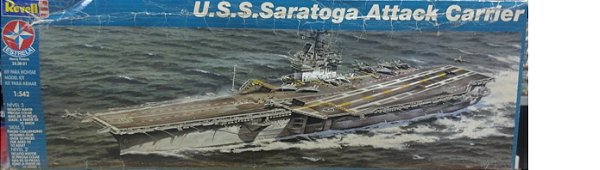 Revell Estrela - USS Saratoga Attaxk Carrier - 1/542