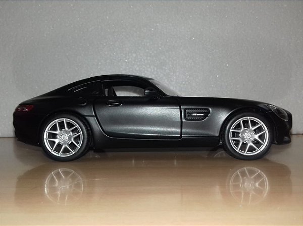 Maisto - Mercedes-Benz AMG GT - 1/24