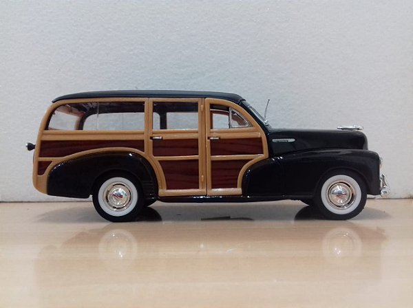 Welly - Chevrolet Woody Fleetmaster 1948 - 1/24