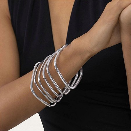 Pulseiras Conjunto com 06 Argolas Quadradas Vestopazzo