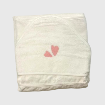 Toalha baby bordada DUPLO CORAÇÃO