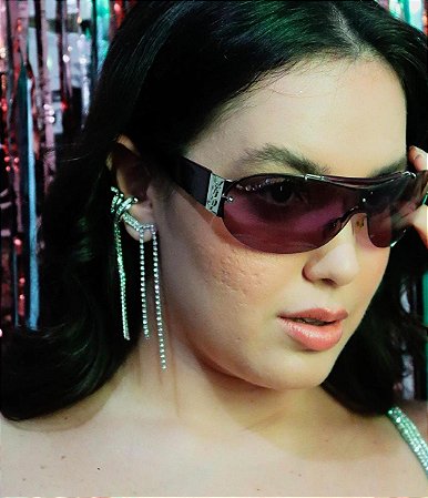 Piercing Pêndulo Zircônias Dourado