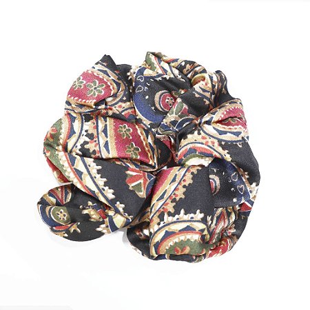 Scrunchie Preta com Estampa