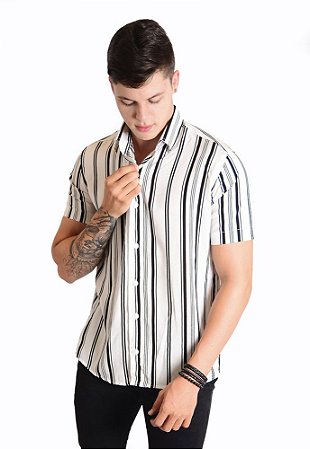 camisa slim listrada em viscose