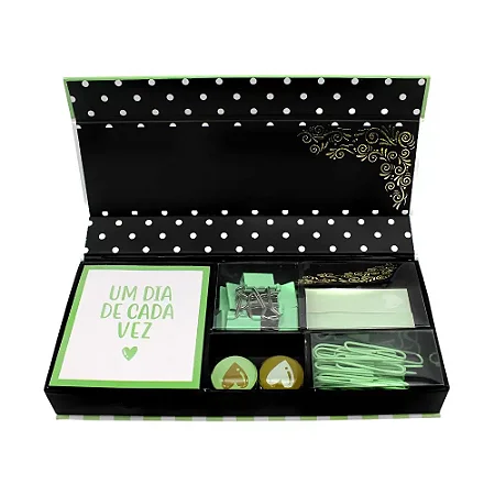 SET PAPELARIA DIA DE CADA VEZ 21X10X10