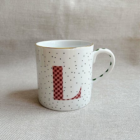 CANECA COLOR COM SACO LETRA L