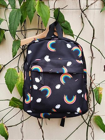 MOCHILA ARCO IRIS G PRETO