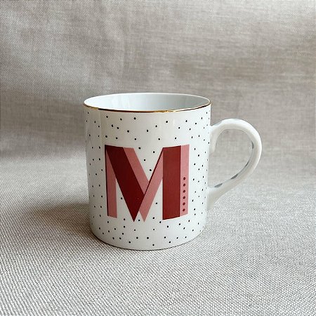CANECA COLOR COM SACO LETRA M