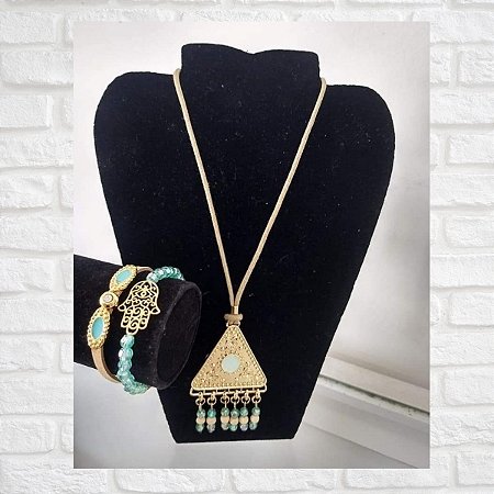 Conjunto Colar Longo e Mix de Pulseiras