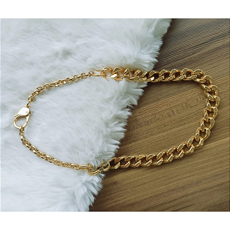 Colar de Corrente Grossa Dourado
