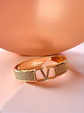 Bracelete V Inspiração Cravejado Ouro