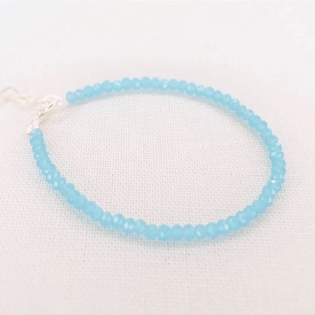 Pulseira Cristais na Cor Azul Claro