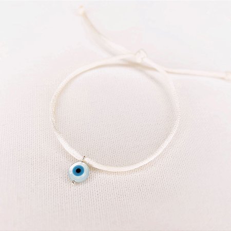 Pulseira Seda 1 Nó Cor Off White  c/ Pingente de Olho Grego de Madrepérola