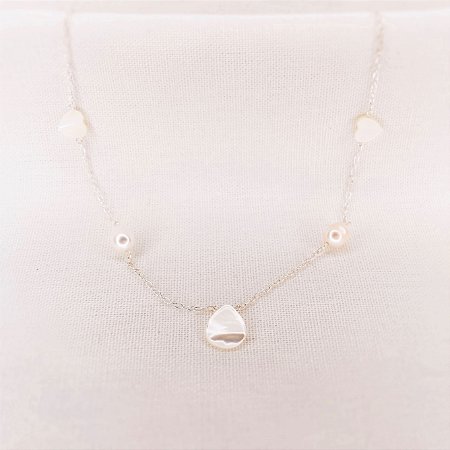 Choker de Pérolas e Madrepérolas