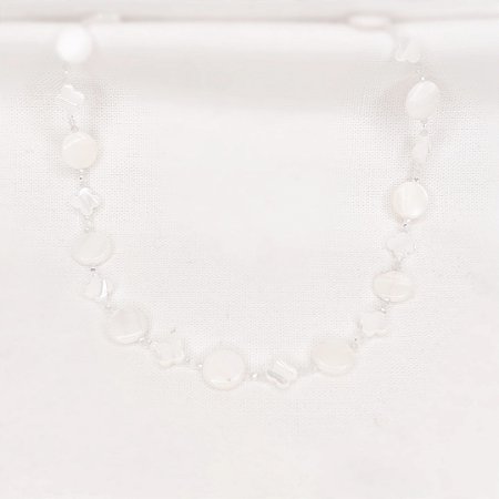 Colar de Madrepérolas e Cristais