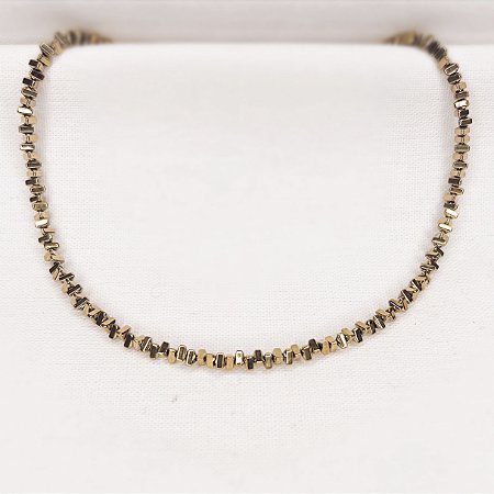 Choker de Hematitas Gold
