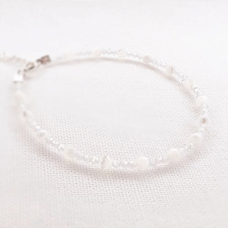 Pulseira de Cristais e Esferas de Madrepérola