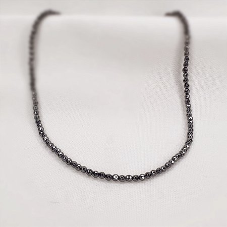 Choker de Hematitas Facetadas Naturais