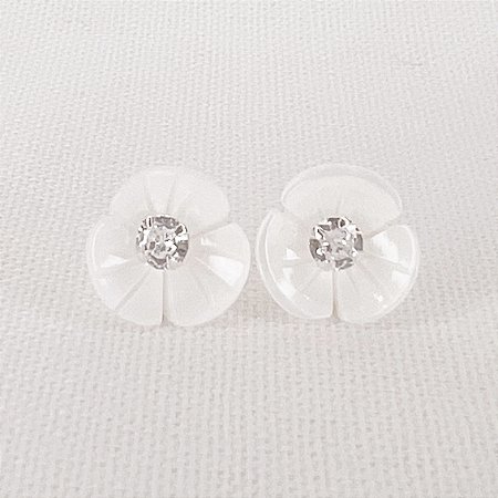 Brinco Flor de Madrepérola Orquídea M