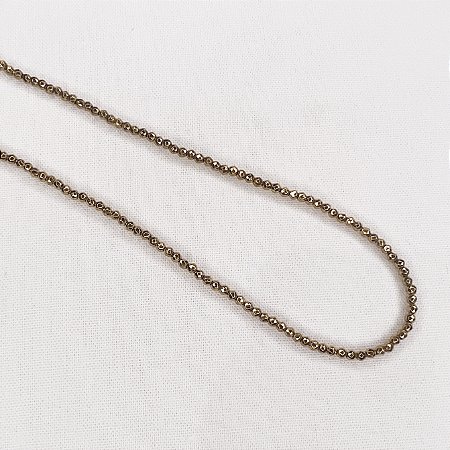 Colar Longo de Hematitas Facetadas Douradas