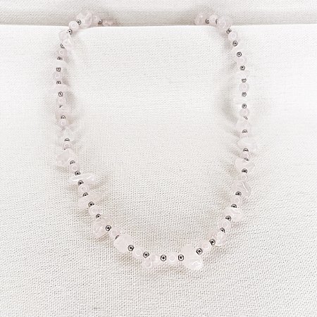 Choker de Quartzos Rosa Brutos e Esféricos e Hematitas