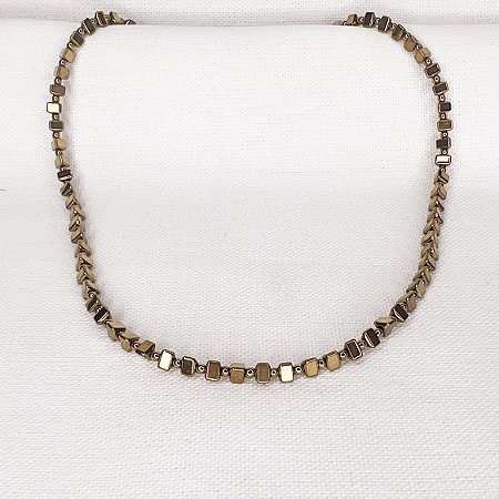 Choker de Hematitas Douradas