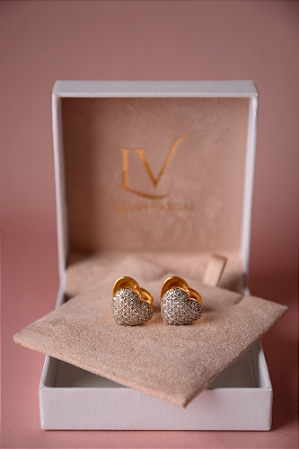 BRINCO CLICK CORAÇÃO LADO CRAVEJADO E LADO LISO