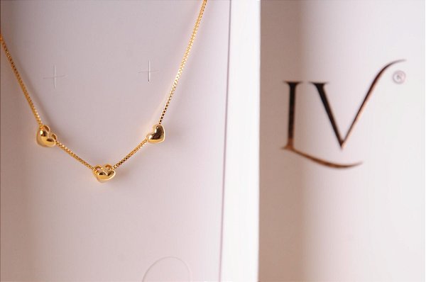 Colar três corações lisos