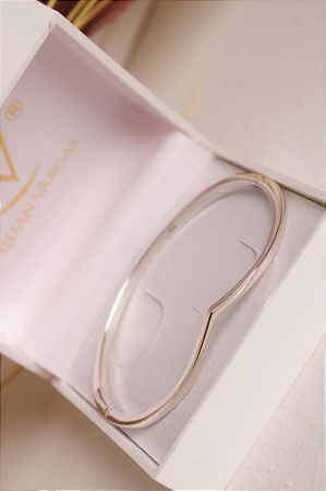 Bracelete liso em prata 925