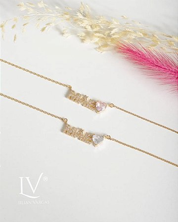Colar mãe cravejado com coração cristal