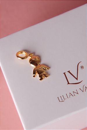 Pingente menino liso