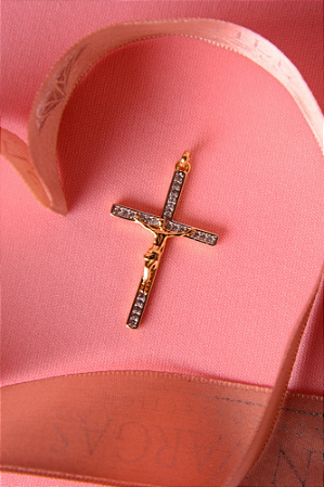 Pingente Cruz com Jesus Cristo