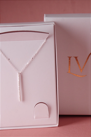 Colar com pingente em prata 925