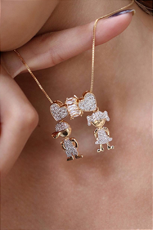 Colar com dois filhos