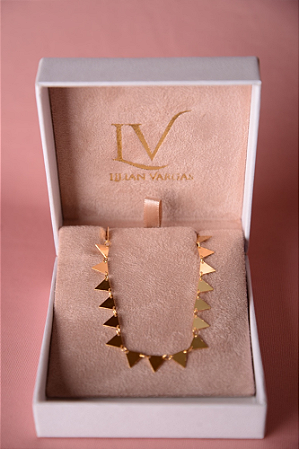 Colar choker triângulos