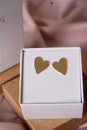 Brinco coração liso chapado