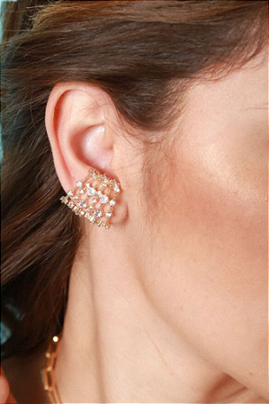 Brinco Ear hook com zircônias "tarracha"