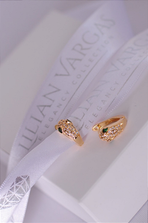 Brinco argola click cobra