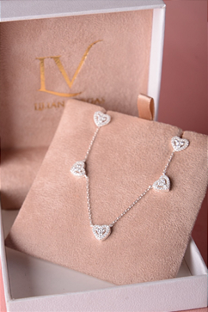 Conjunto colar e brinco corações prata