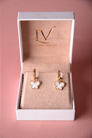 Brinco infantil borboleta branca