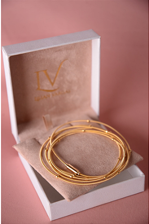 Pulseira várias voltas com esferas banhada a ouro 18k