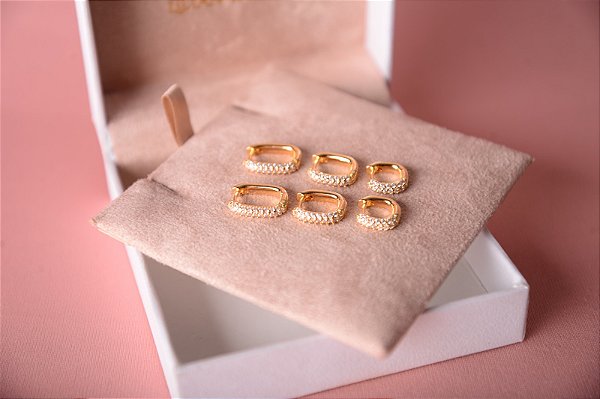 Trio de argolas cravejadas