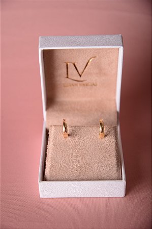 Brinco de argola lisa