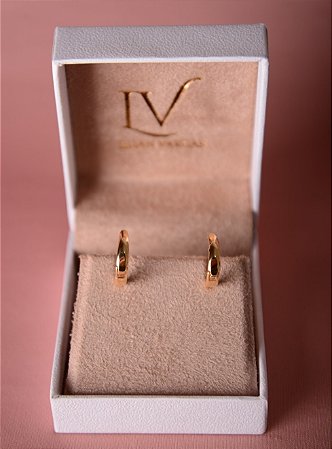 Brinco de argola lisa