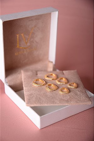 Trio de brincos argolas cravejadas