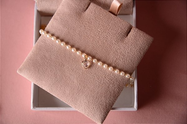 Pulseira pérolas coração cristal