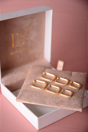 Trio de brincos argolas cravejadas