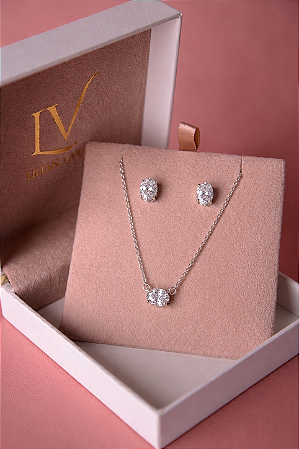 Conjunto colar e brincos oval em prata 925